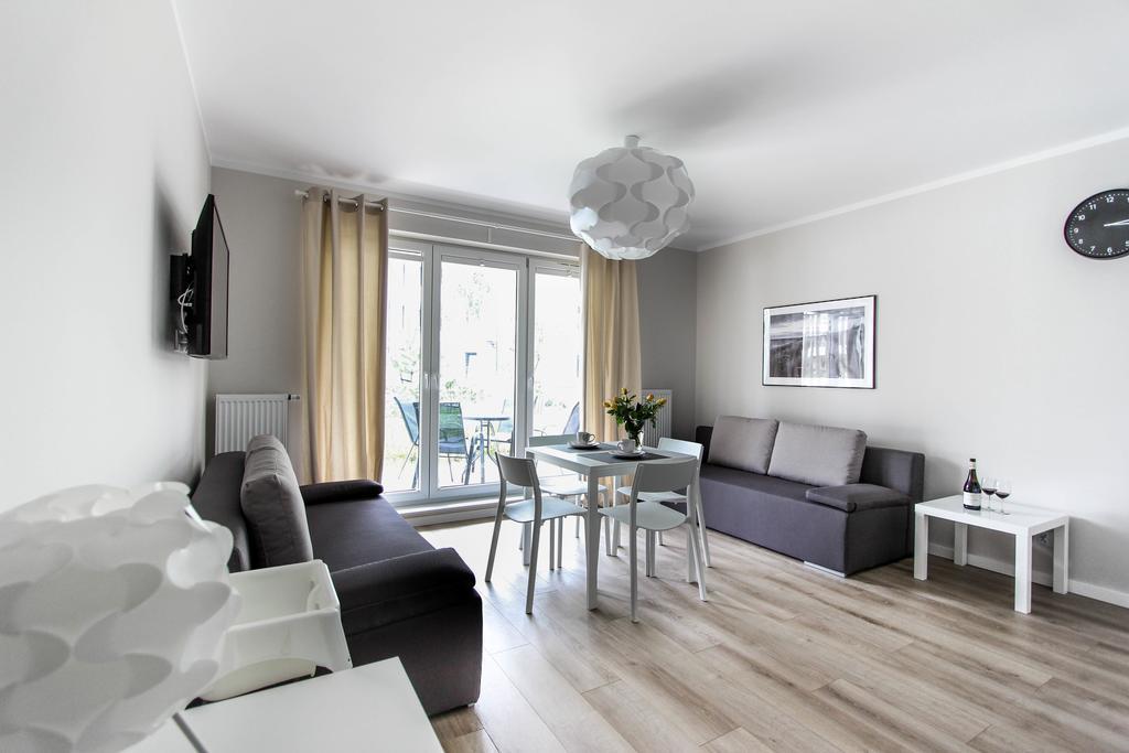 Rezydencja Apartamenty Ostrowski Ustronie Morskie Buitenkant foto